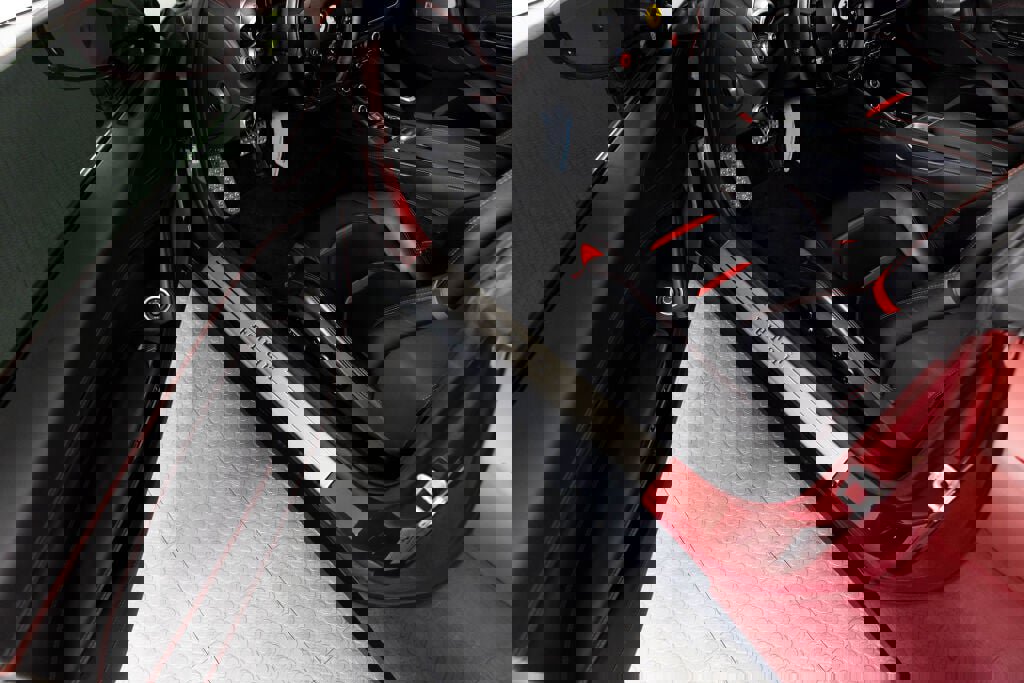 Certified 2019 Ferrari GTC4Lusso T RWD image 52