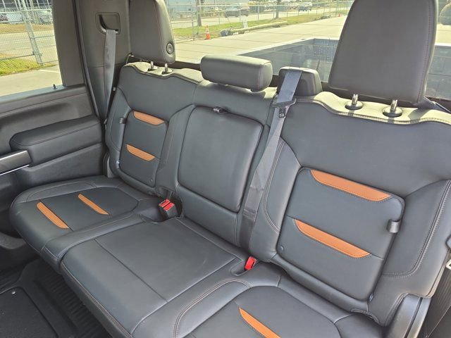 Used 2021 GMC Sierra 2500 AT4 w/ Gooseneck/5TH Wheel Package image 13