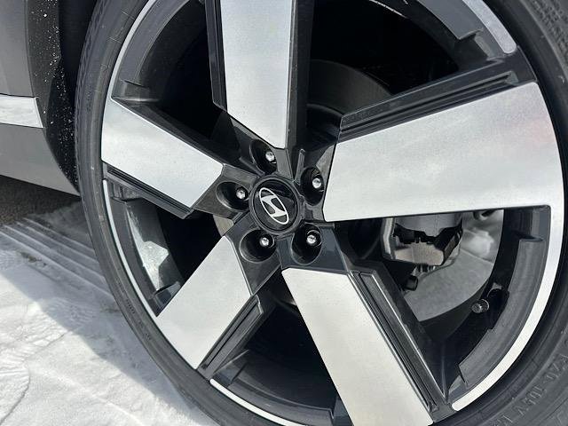 New 2026 Hyundai Santa Fe Limited image 13