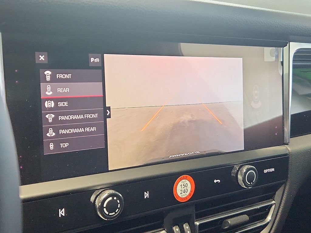 New 2026 Porsche Macan AWD/4WD image 18