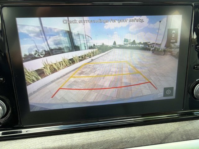 Used 2021 Kia K5 EX image 32