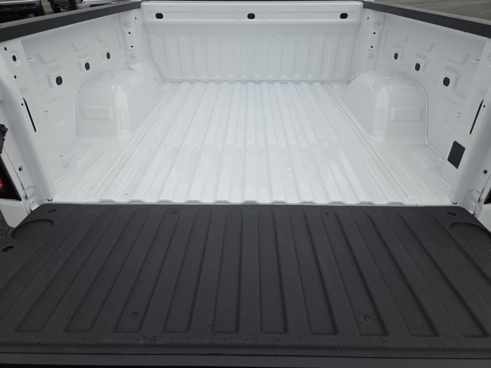 New 2026 GMC Sierra 1500 Pro w/ Graphite Edition image 21