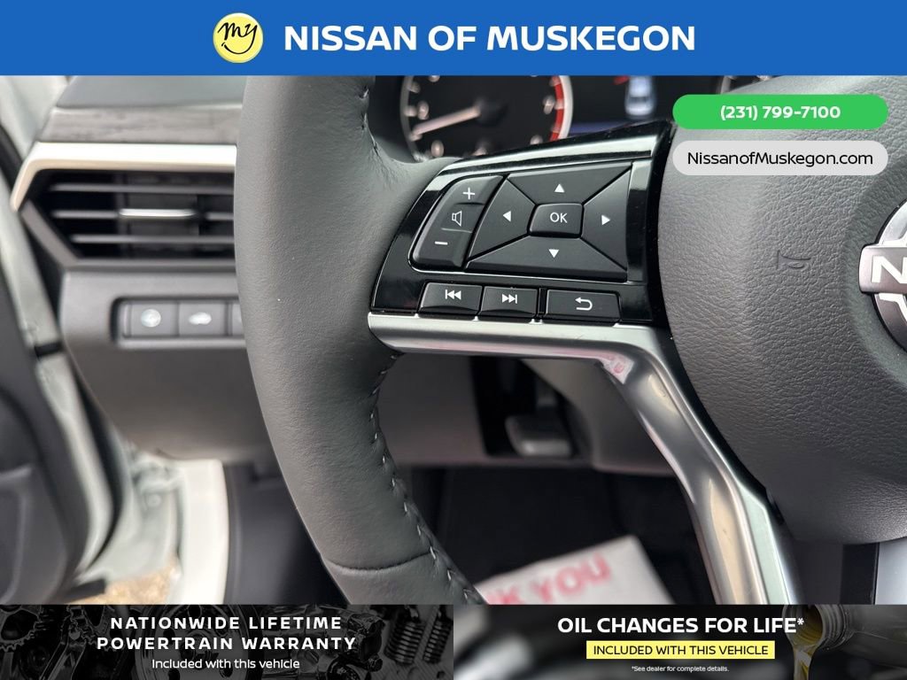 New 2025 Nissan Altima 2.5 SL image 16