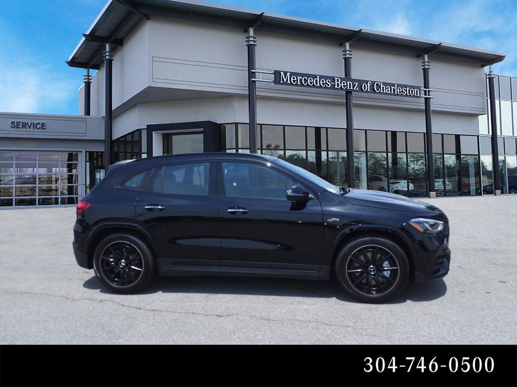 New 2025 Mercedes-Benz GLA 35 AMG 4MATIC image 2