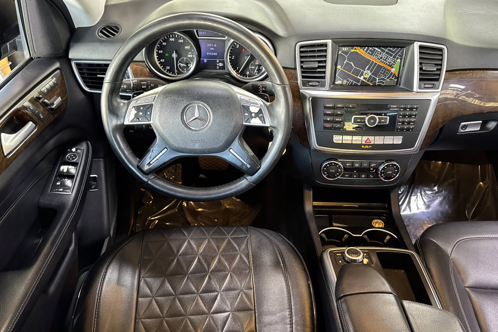 Used 2012 Mercedes-Benz ML 350 BlueTEC 4MATIC image 29