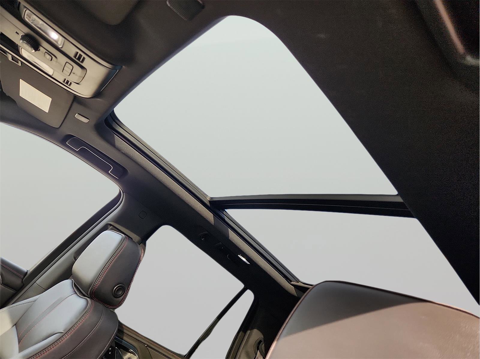 Used 2023 Chevrolet Tahoe RST image 9