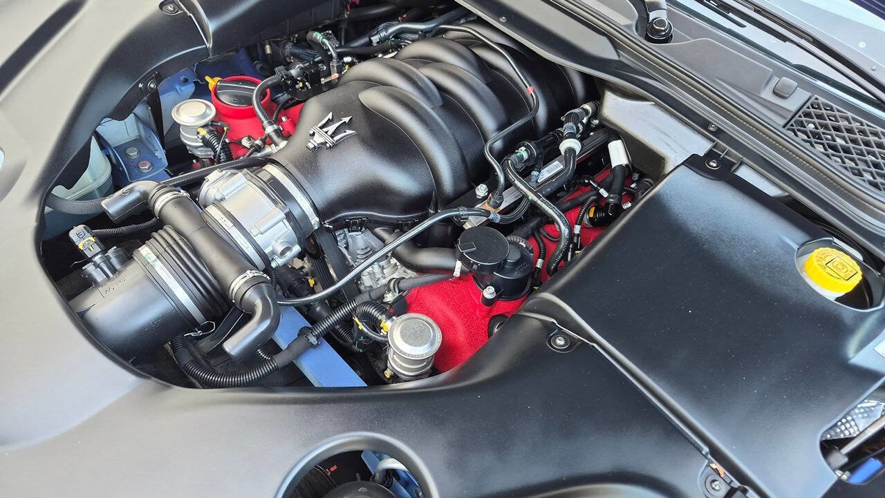 Used 2017 Maserati GranTurismo Sport RWD image 88