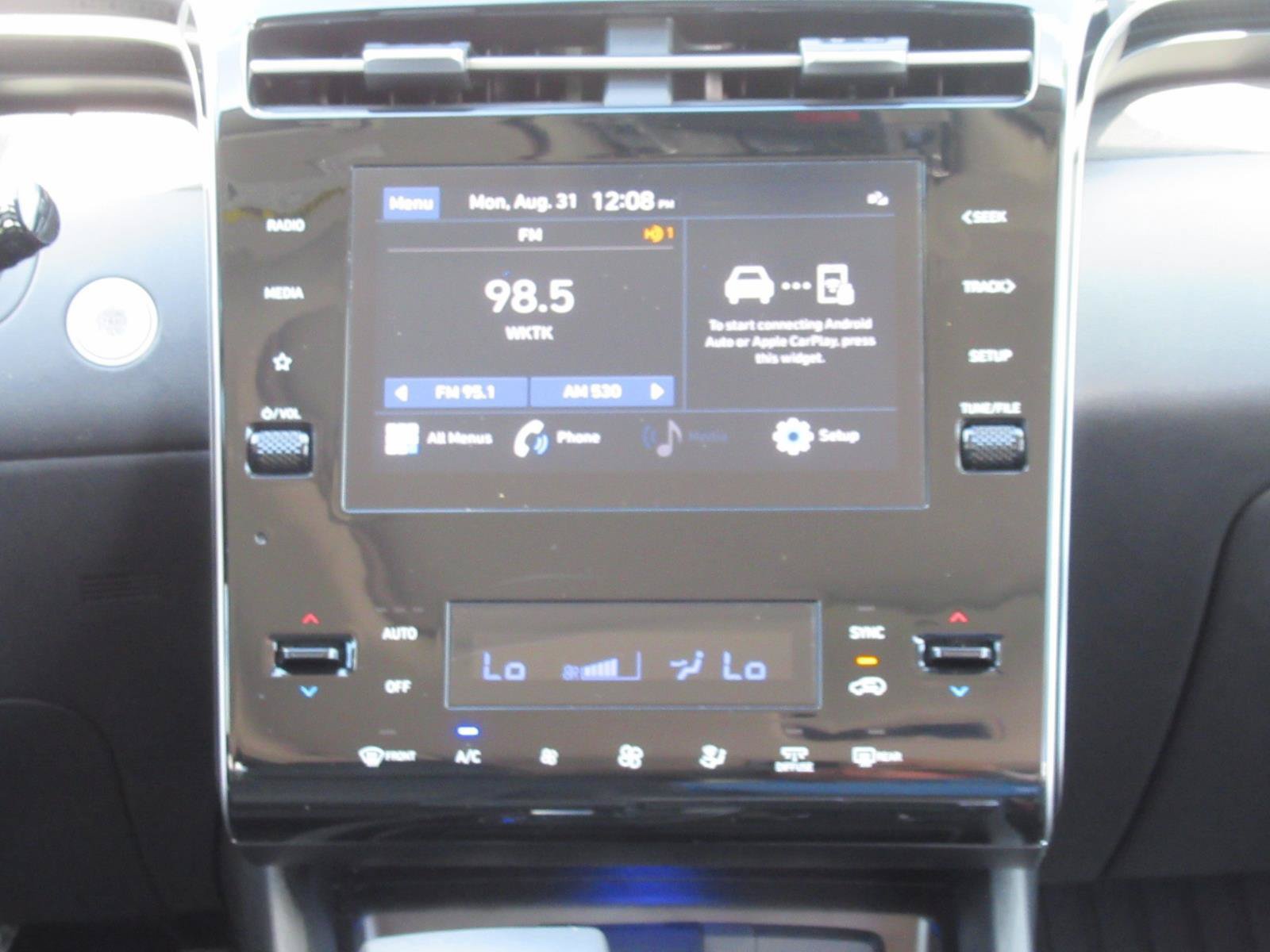 Used 2023 Hyundai Tucson SEL w/ Convenience Package AWD/4WD image 14