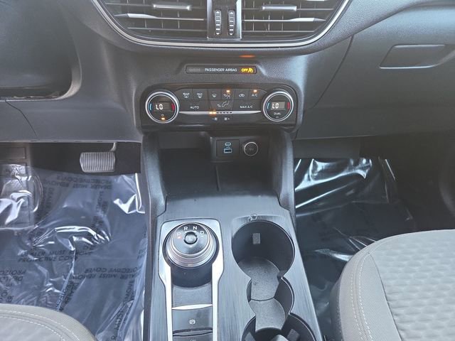 Used 2021 Ford Escape SE w/ SE Sport Appearance Package image 11