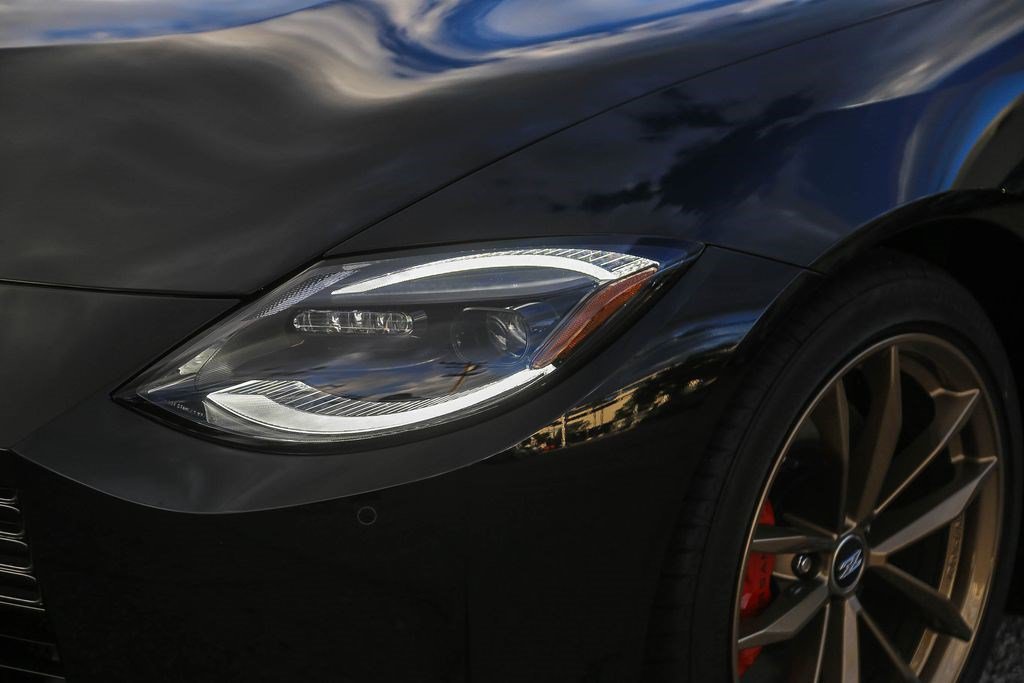 New 2026 Nissan Z Performance w/ Floor Mat Package RWD image 4