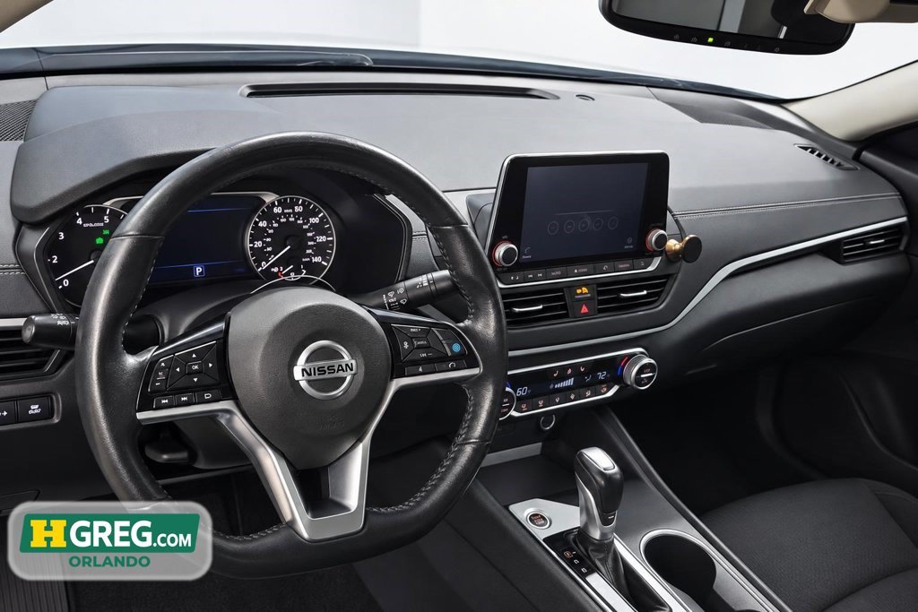 Used 2019 Nissan Altima 2.5 SV FWD image 14