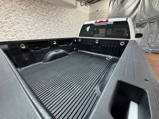 Used 2017 GMC Sierra 1500 SLE w/ SLE Value Package image 11