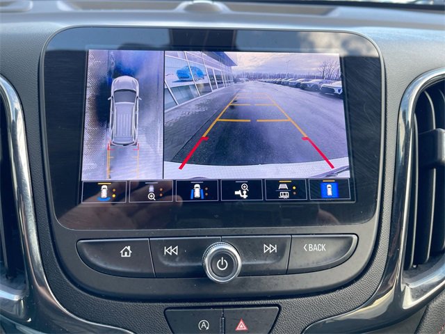 Certified 2022 Chevrolet Equinox RS w/ Infotainment Package image 14