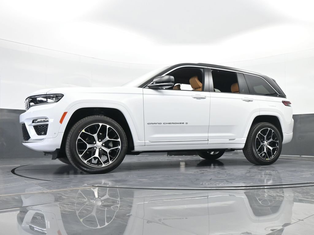 New 2025 Jeep Grand Cherokee Summit image 62