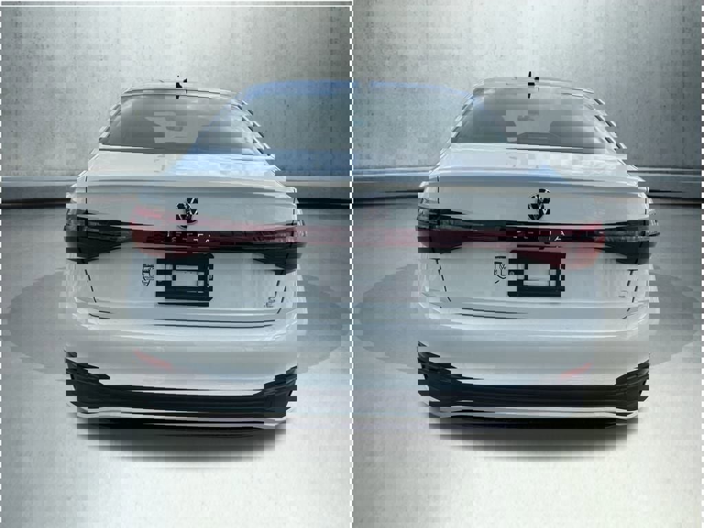 New 2025 Volkswagen Jetta SE image 5