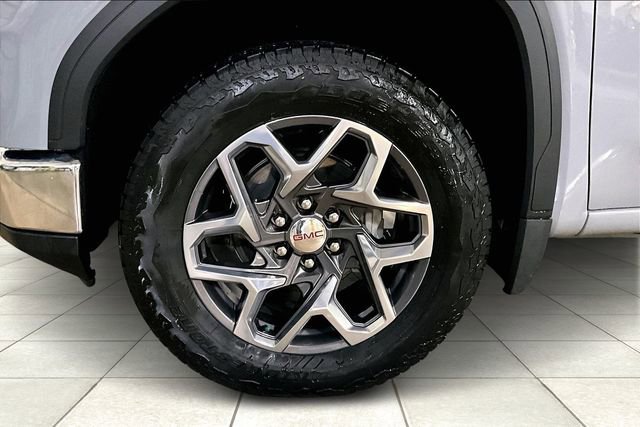 Certified 2024 GMC Sierra 1500 SLE w/ Preferred Package image 10