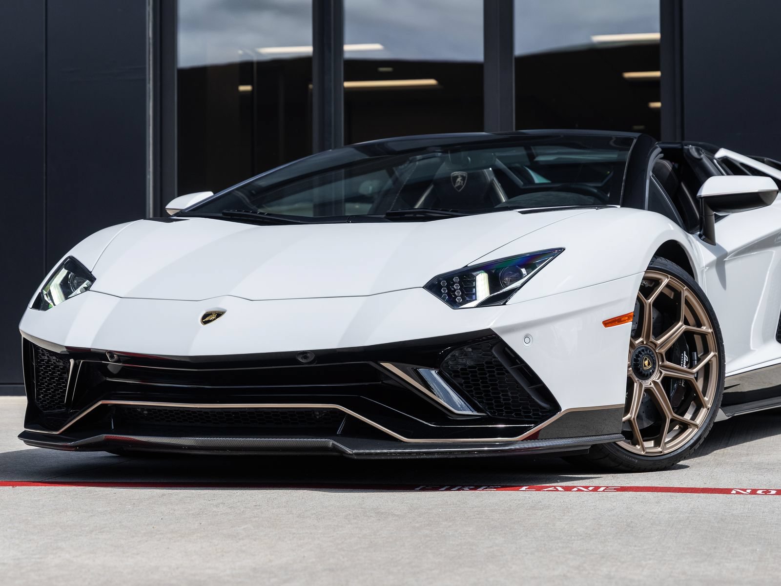 Used 2022 Lamborghini Aventador LP 780-4 Ultimae AWD/4WD image 4