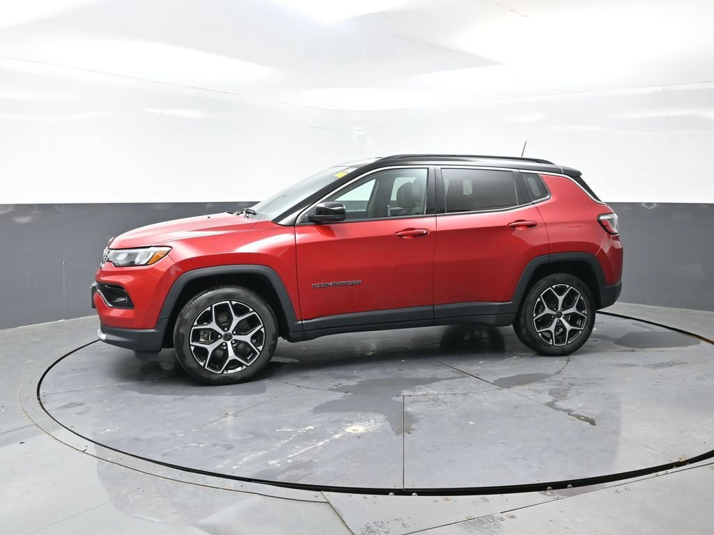 Used 2025 Jeep Compass Limited AWD/4WD image 9