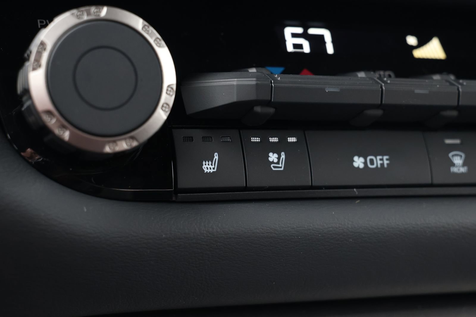 New 2026 Toyota Tundra Platinum image 5