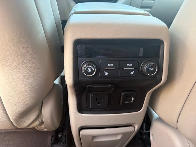Used 2017 GMC Acadia Denali w/ Technology Package FWD image 34