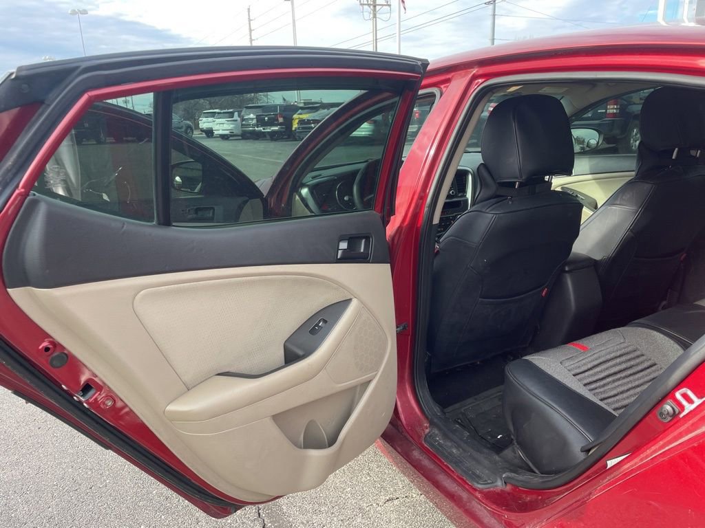 Used 2013 Kia Optima LX image 23