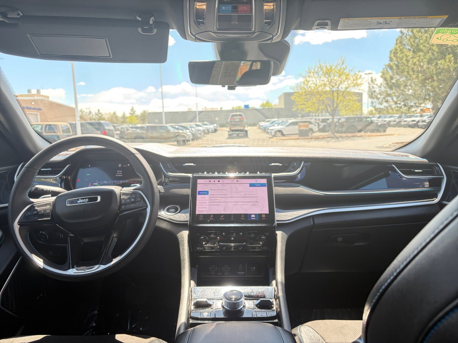 Used 2023 Jeep Grand Cherokee Trailhawk w/ Advanced Protech Group II AWD/4WD image 20