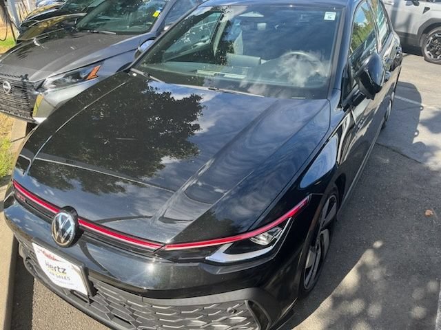 Used 2026 Volkswagen Golf S FWD image 6