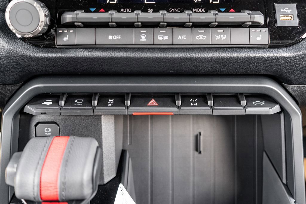 New 2026 Toyota Tundra SR5 AWD/4WD image 29