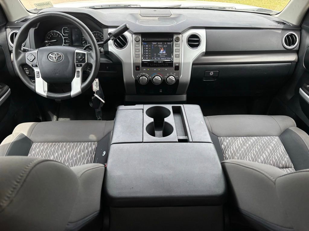 Used 2018 Toyota Tundra SR5 image 9