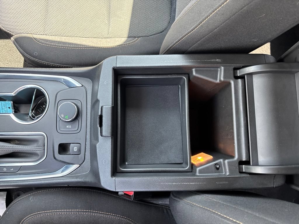 Used 2018 Chevrolet Traverse LS w/ LPO, Floor Liner Package FWD image 28
