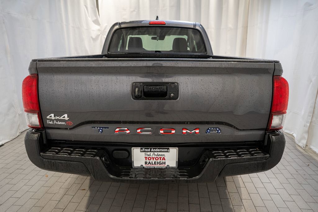 Certified 2022 Toyota Tacoma SR image 5
