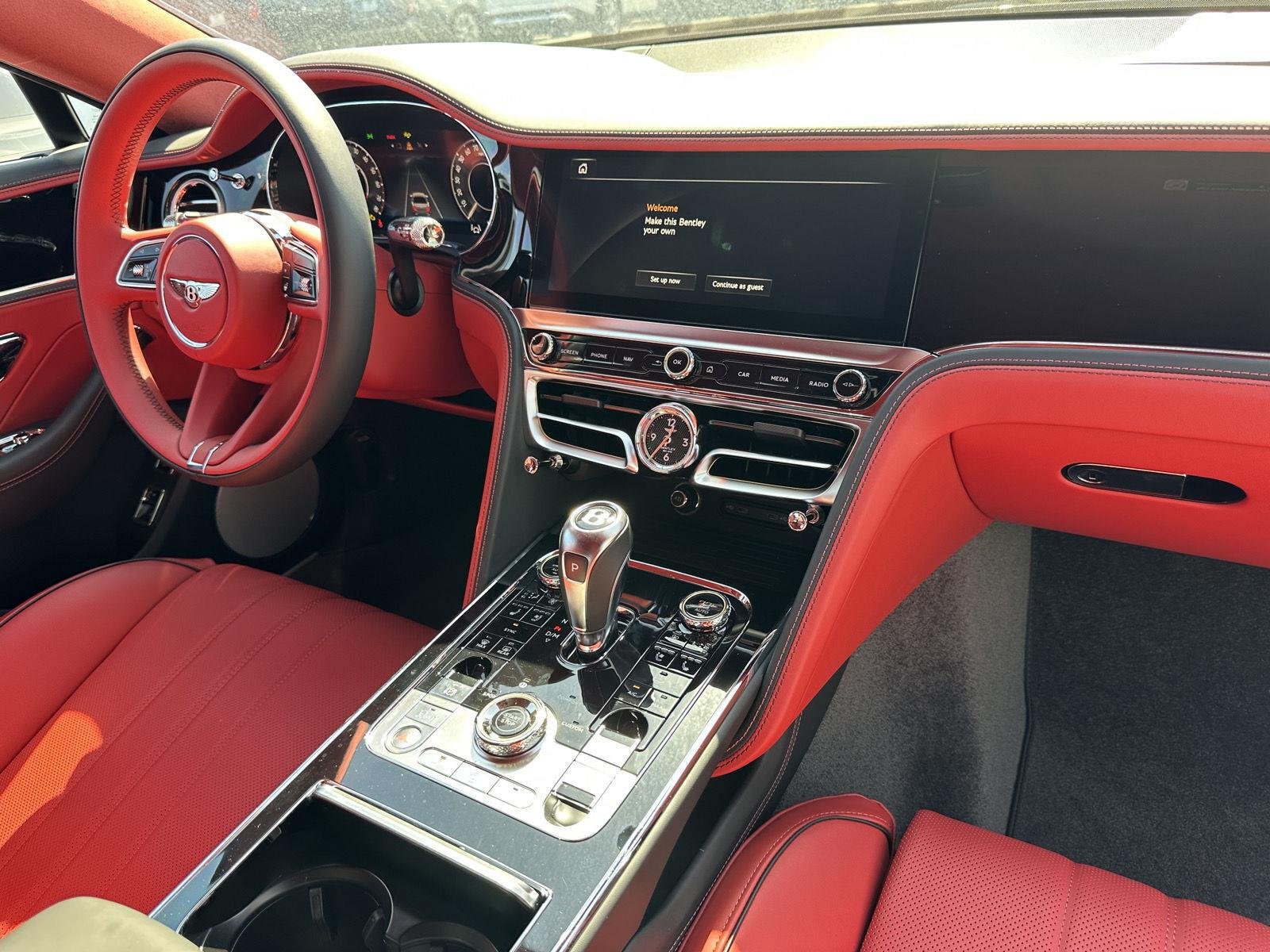 New 2026 Bentley Flying Spur Plug-In Hybrid AWD/4WD image 17