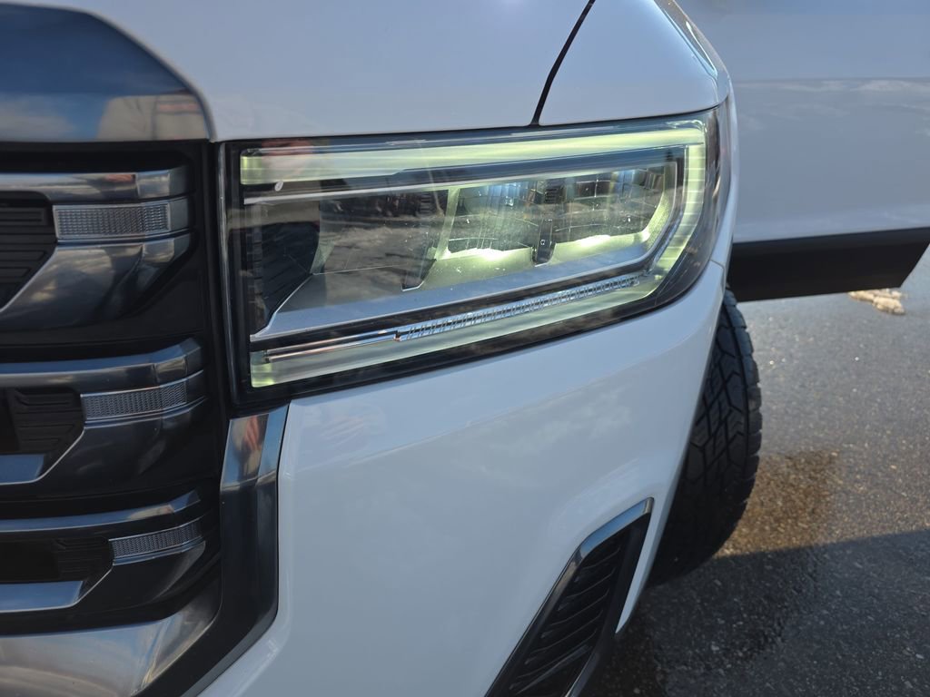 Certified 2023 GMC Acadia AT4 image 36