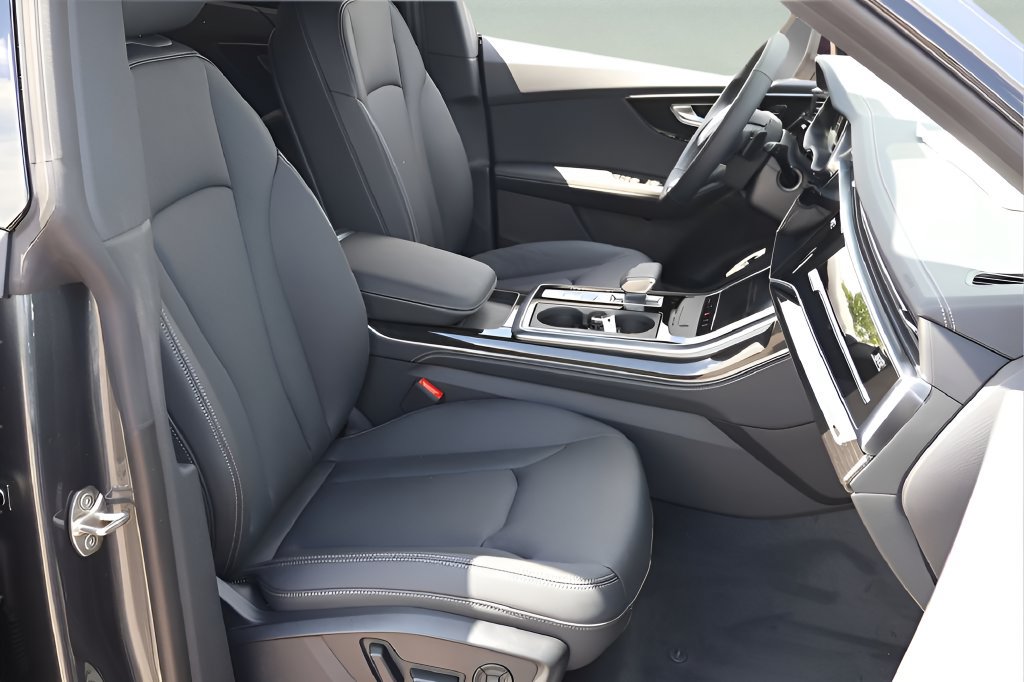 New 2026 Audi Q8 Premium Plus AWD/4WD image 18
