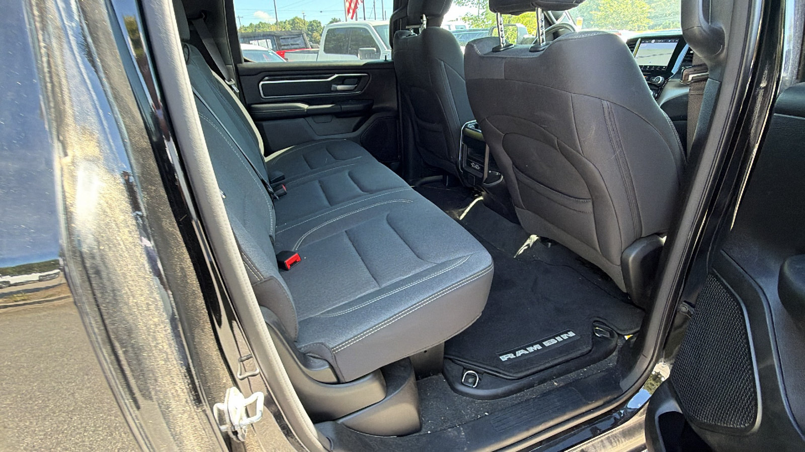 Used 2022 RAM 1500 Big Horn AWD/4WD image 21