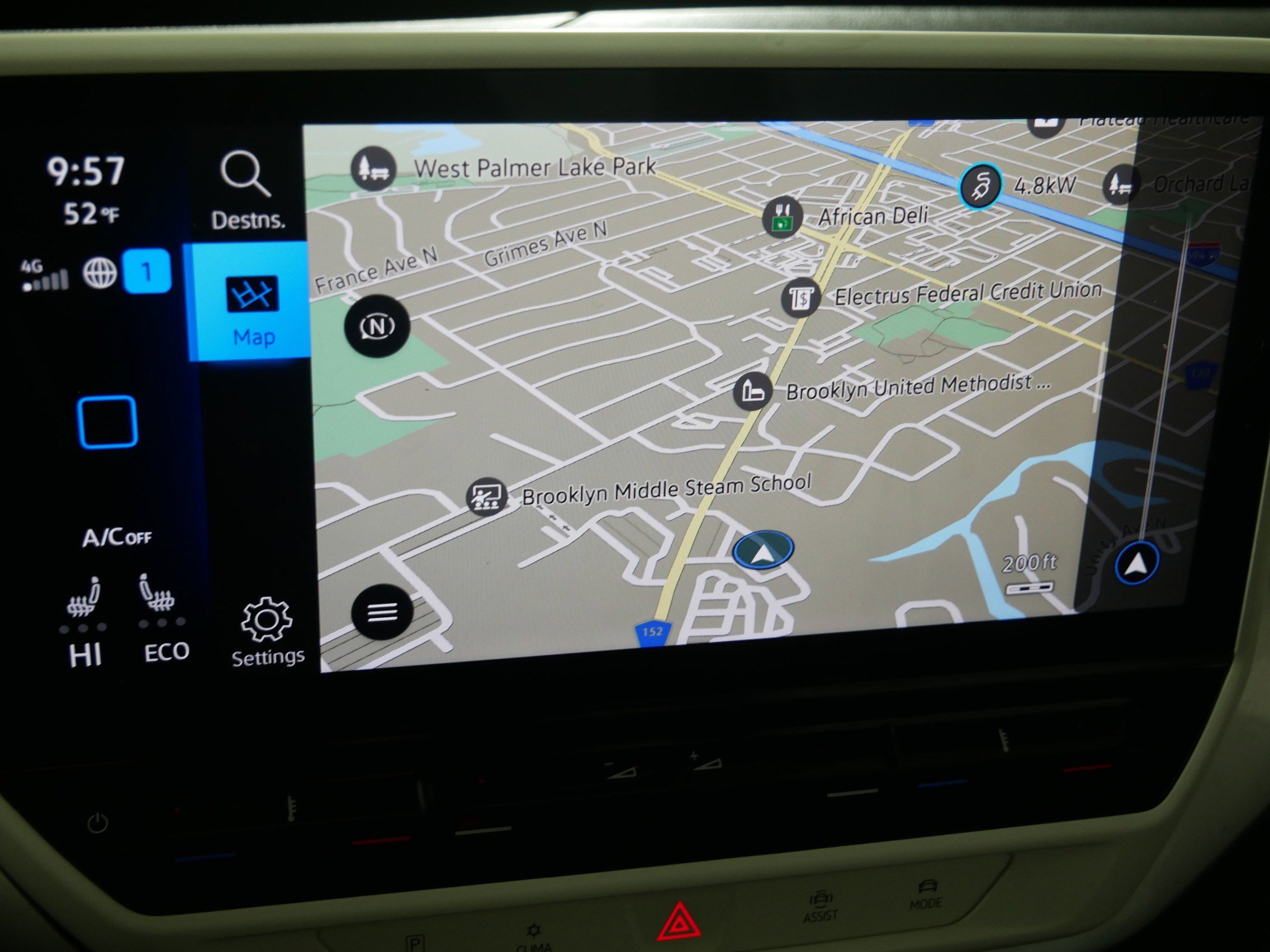 Used 2023 Volkswagen ID.4 S image 31