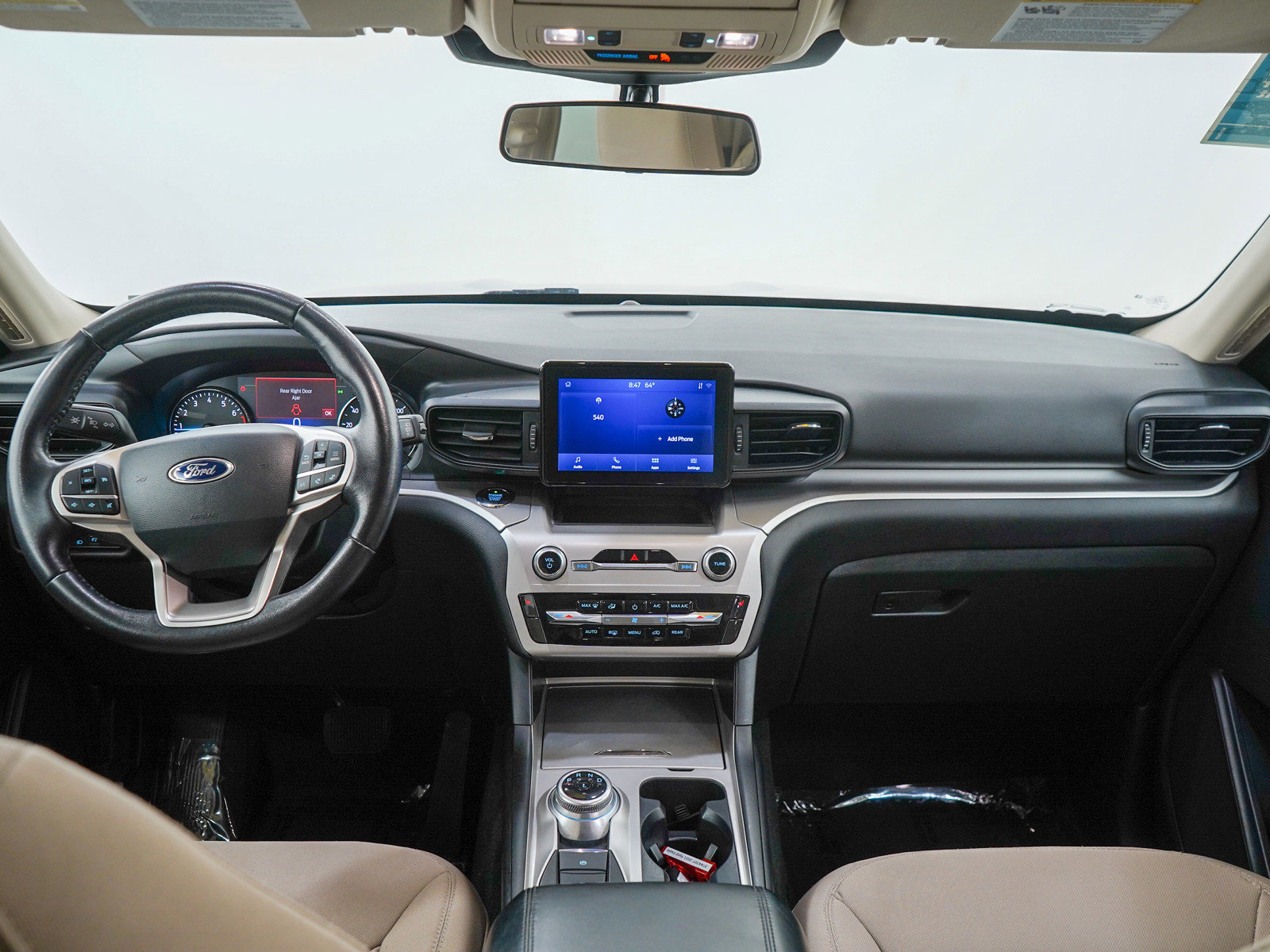 Used 2021 Ford Explorer XLT image 13