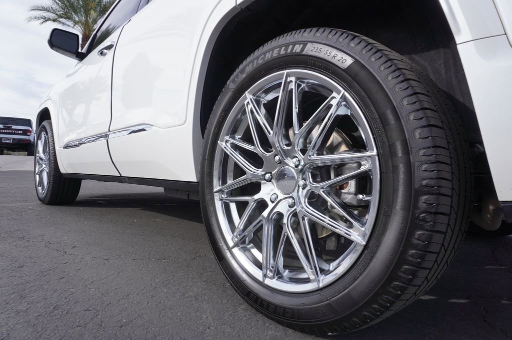 Used 2019 GMC Acadia Denali w/ Technology Package image 6