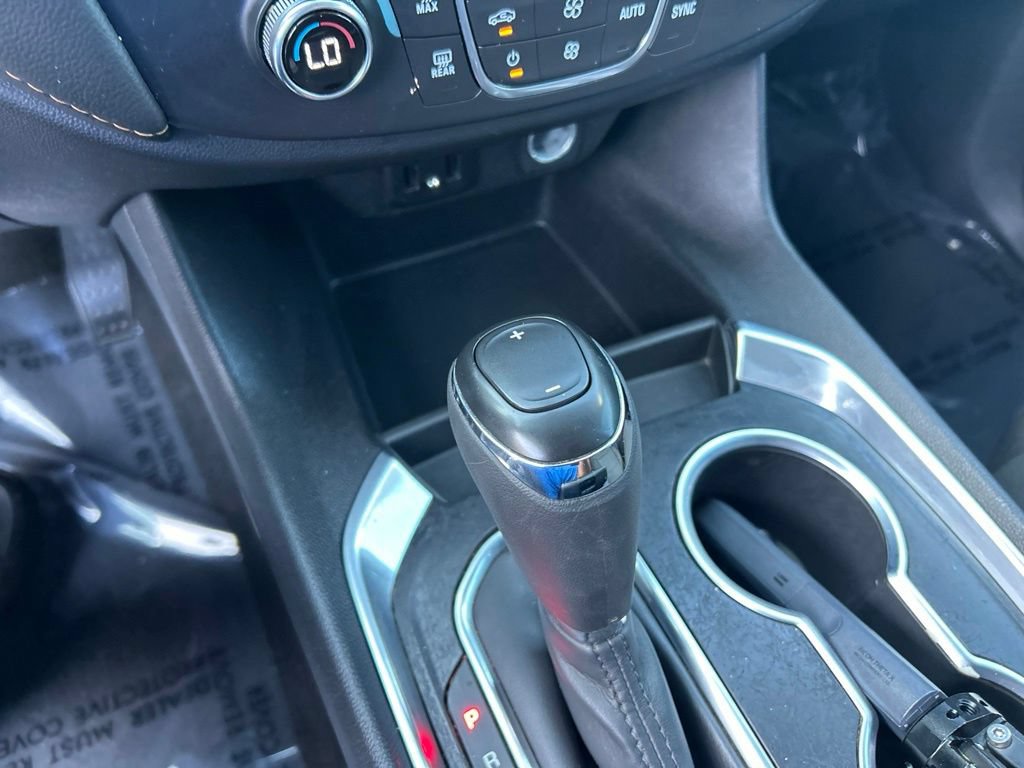 Used 2019 Chevrolet Traverse LS FWD image 14