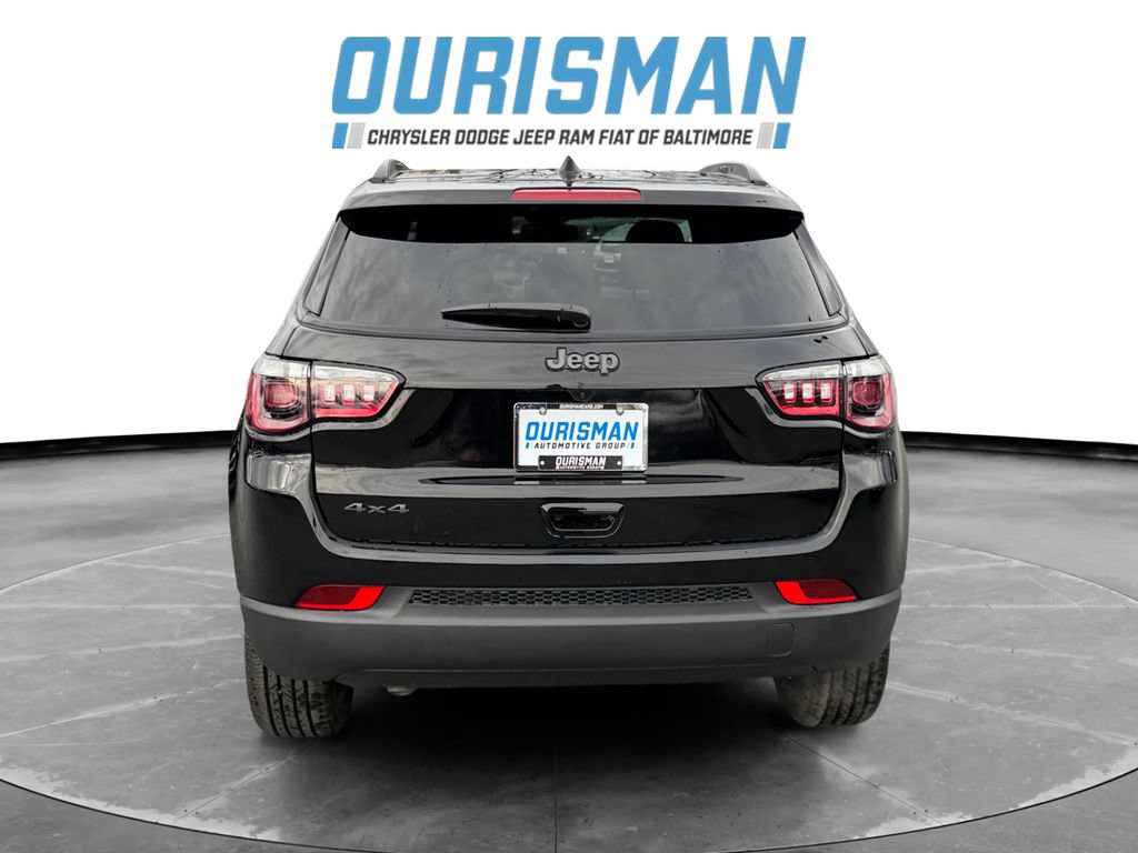New 2026 Jeep Compass Latitude AWD/4WD image 5