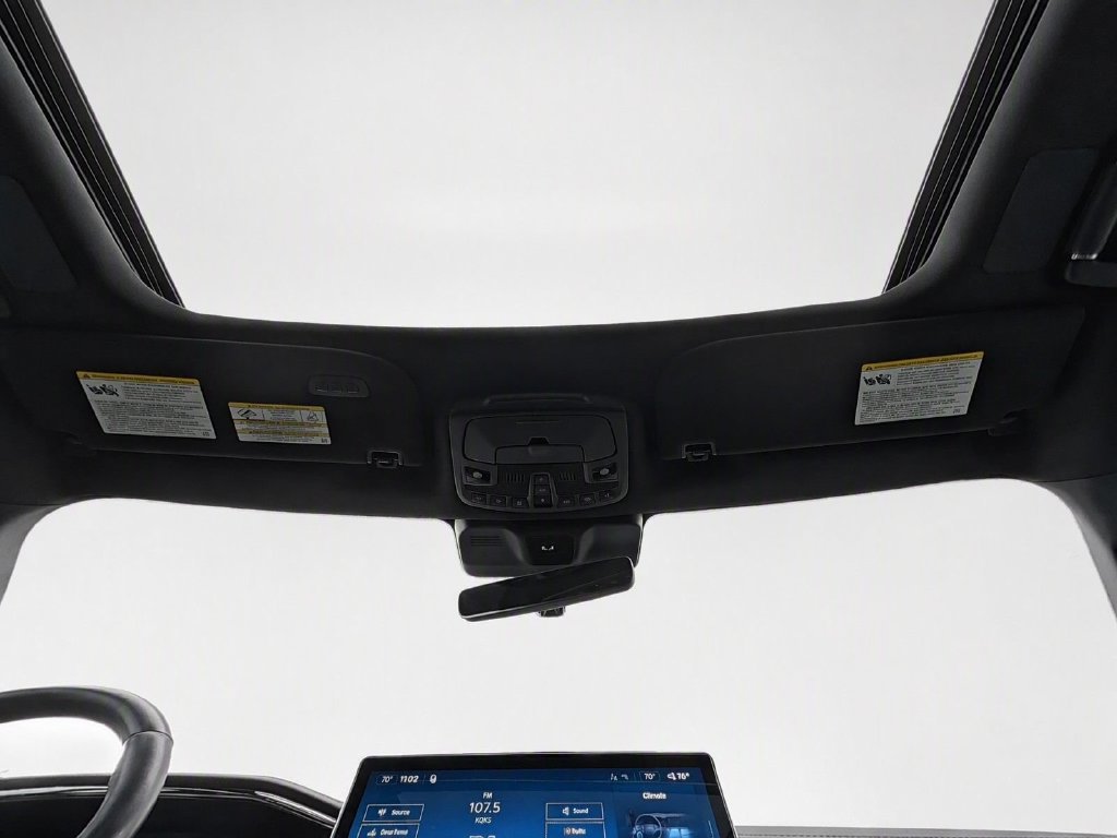 Used 2023 Lincoln Navigator Reserve AWD/4WD image 23