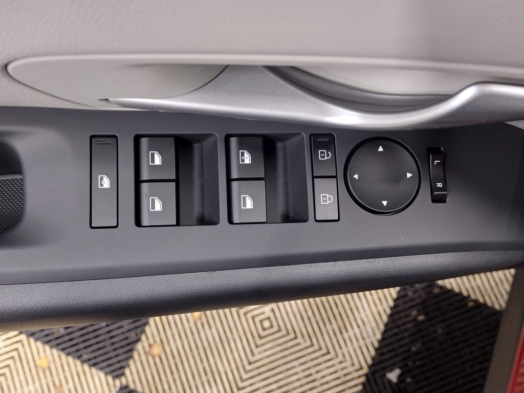 New 2026 Hyundai Tucson SE image 16