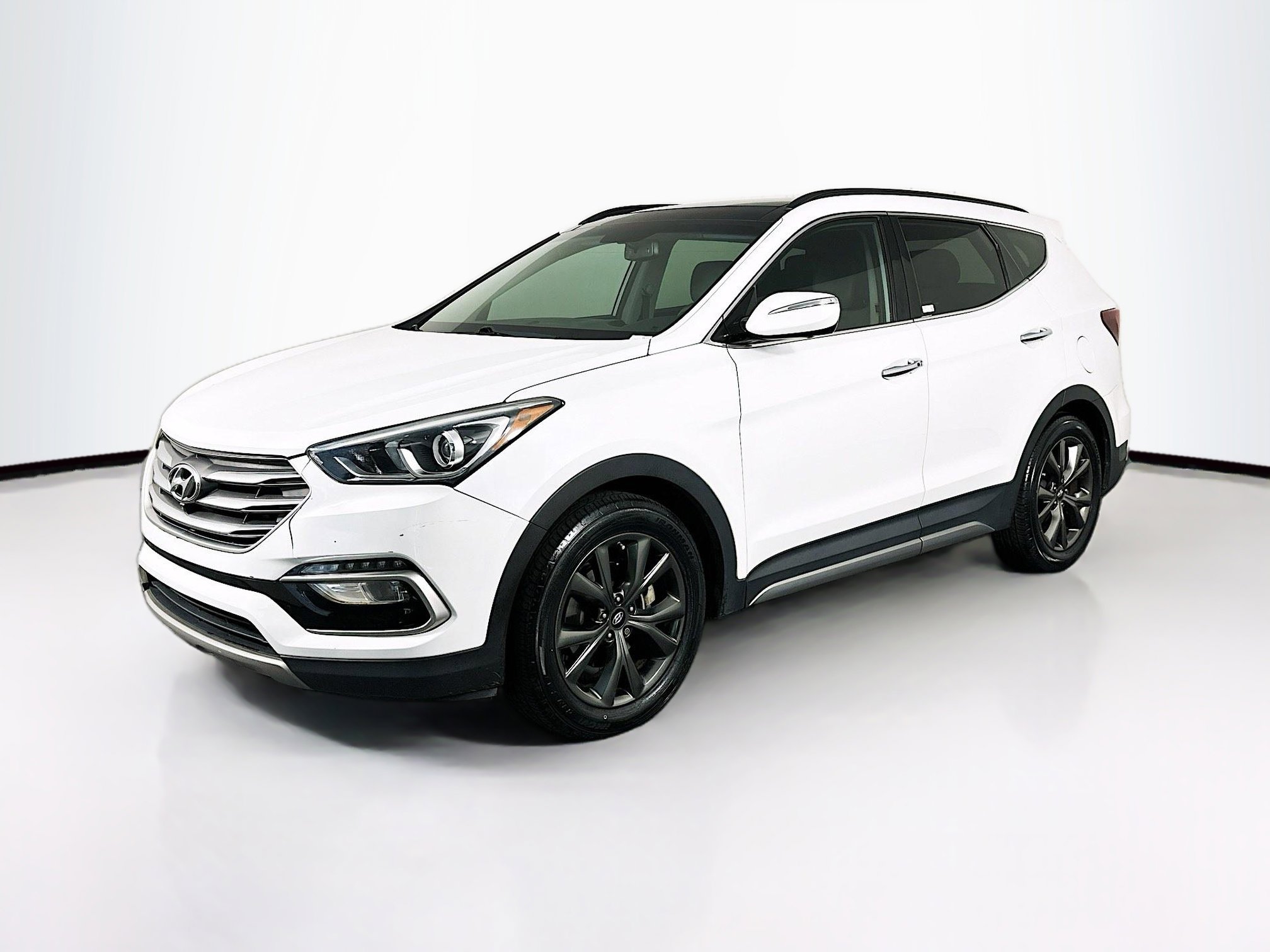 Used 2017 Hyundai Santa Fe Sport image 3