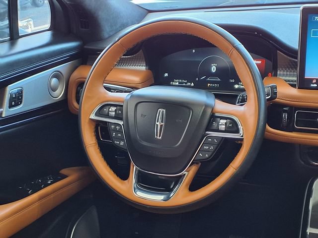Certified 2023 Lincoln Nautilus Black Label w/ Class II Trailer Tow Package AWD/4WD image 7
