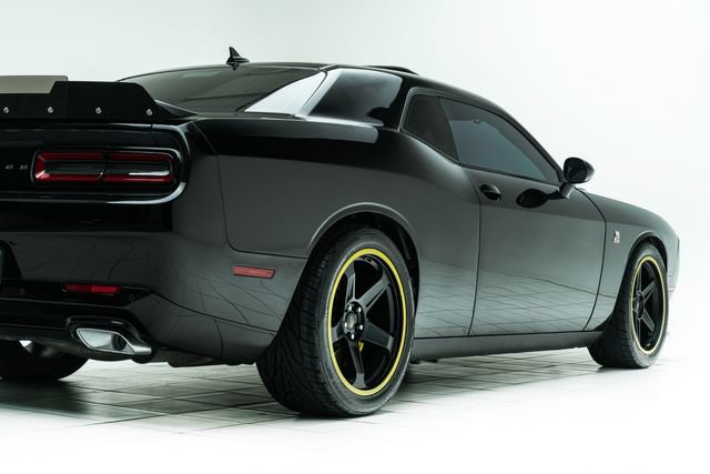 Used 2021 Dodge Challenger R/T Scat Pack RWD image 13