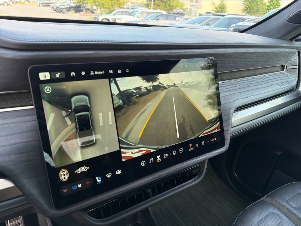 Used 2022 Rivian R1T Adventure AWD/4WD image 27