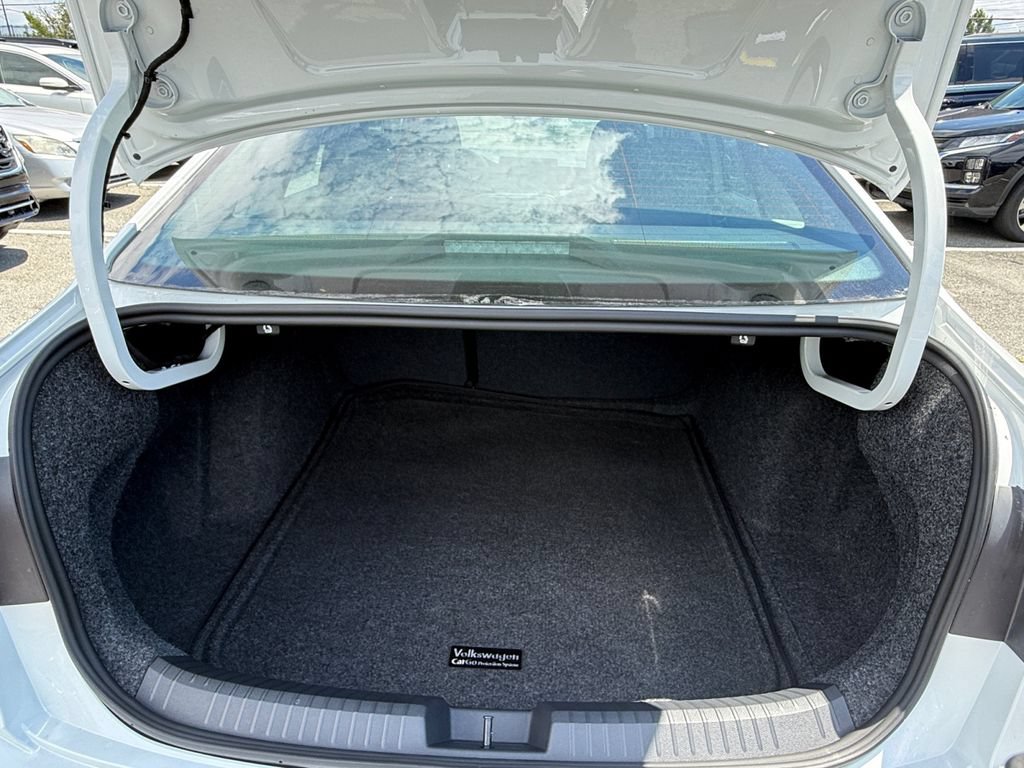 New 2026 Volkswagen Jetta SEL FWD image 26