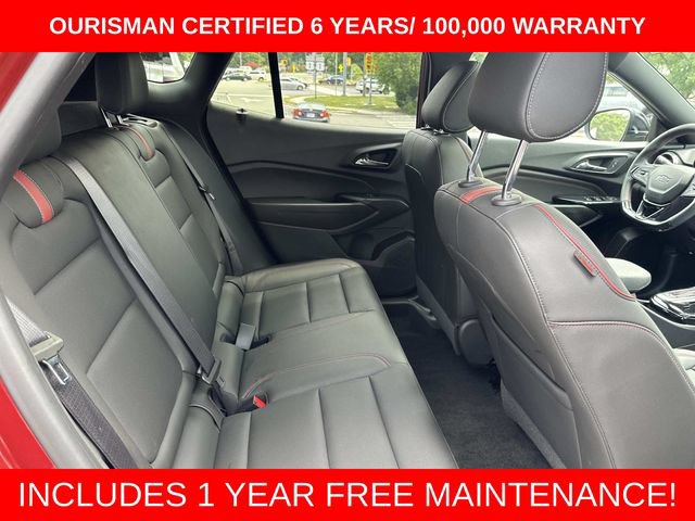 Used 2025 Chevrolet Trax RS w/ Sunroof Package FWD image 12