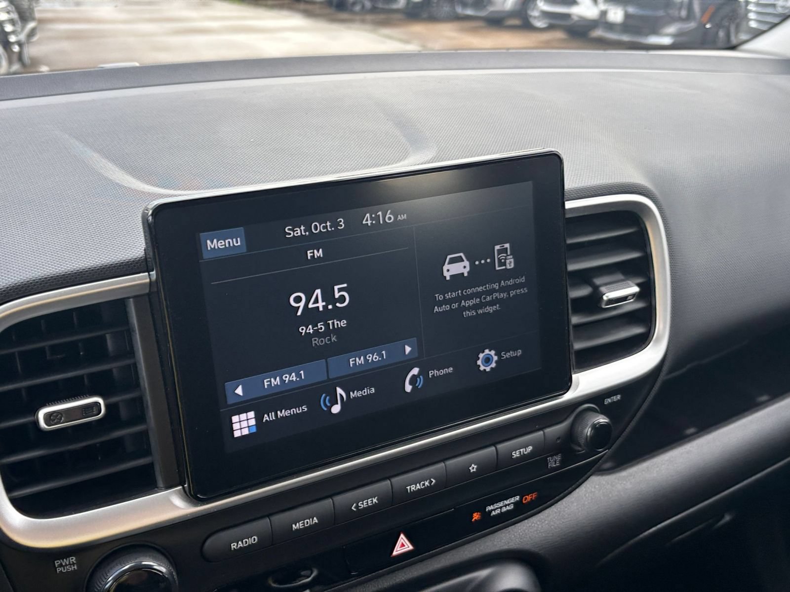 Used 2026 Hyundai Venue SEL FWD image 19