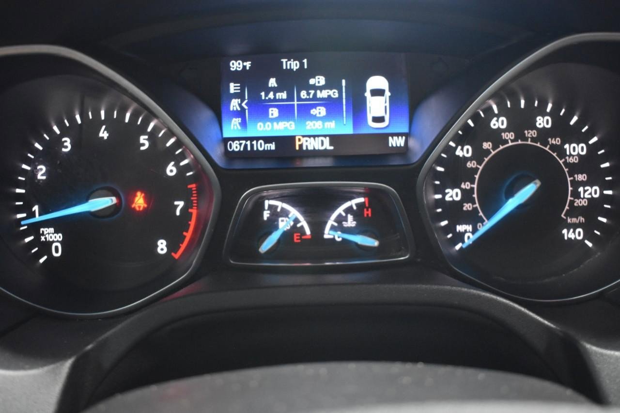 Used 2017 Ford Focus SE image 25